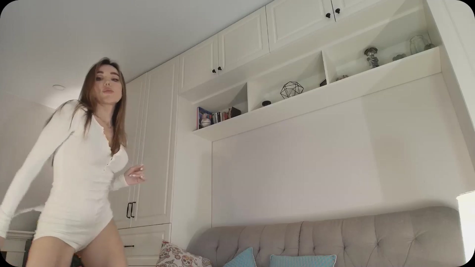 Gallery image thumbnail from Elysewine's myfreecams stream on, 01/26/2025, 05:21 image 14 of 20