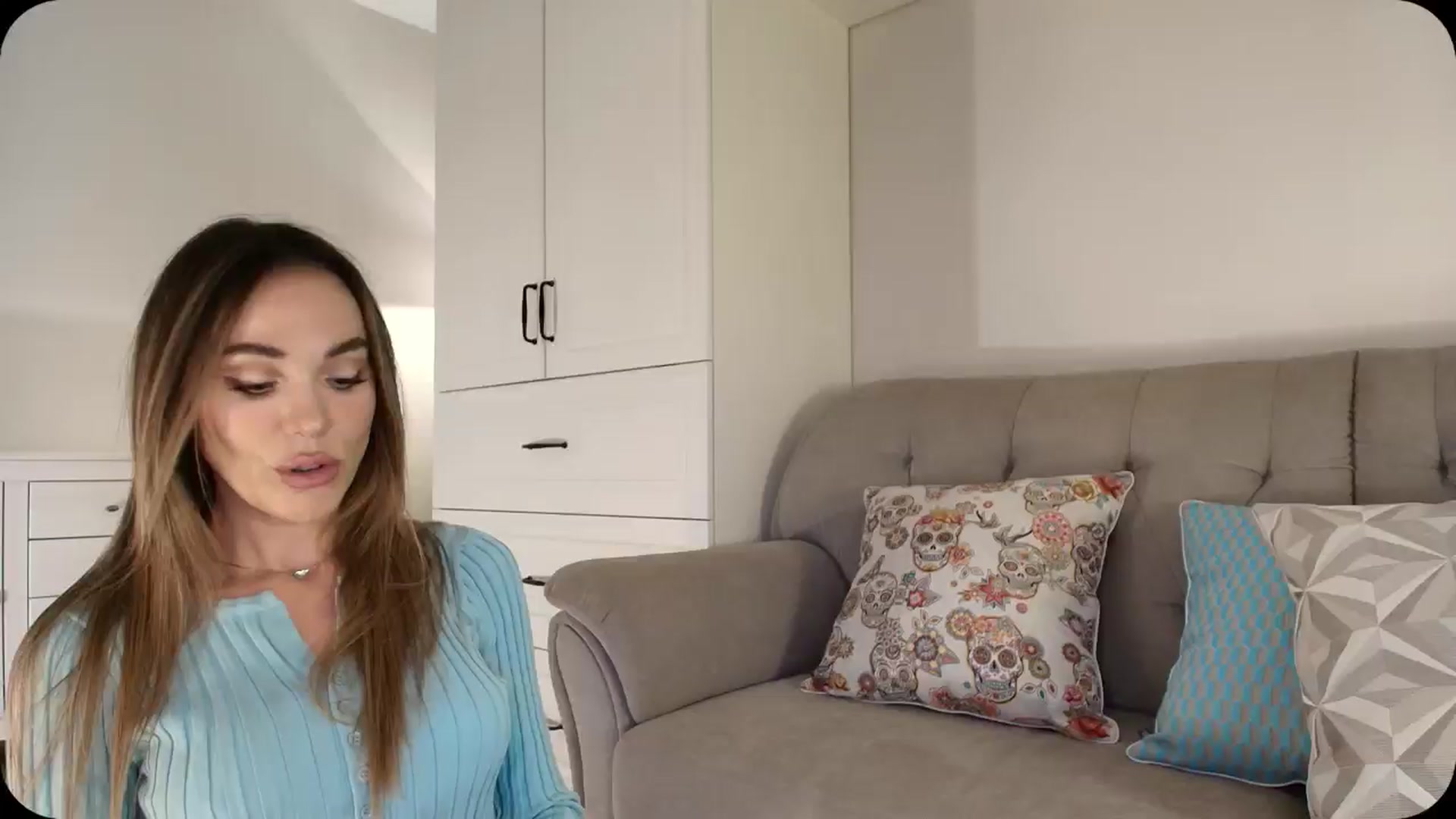Gallery image thumbnail from Elysewine's myfreecams stream on, 02/16/2025, 07:22 image 1 of 20