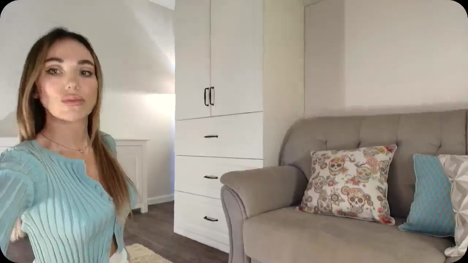 Gallery image thumbnail from Elysewine's myfreecams stream on, 02/16/2025, 07:22 image 15 of 20