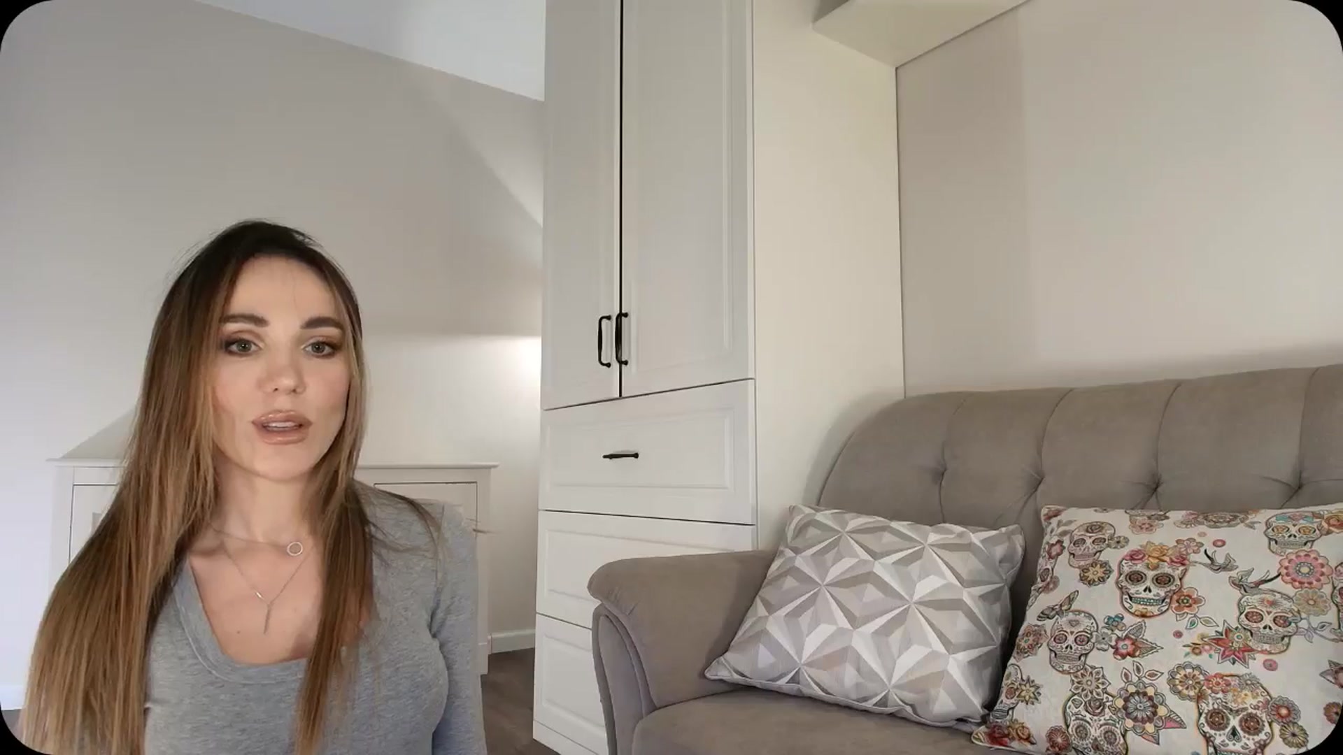 Gallery image thumbnail from Elysewine's myfreecams stream on, 02/22/2025, 06:13 image 2 of 20