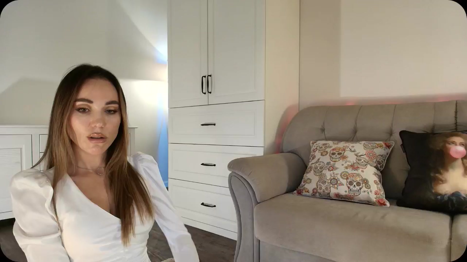 Gallery image thumbnail from Elysewine's myfreecams stream on, 03/08/2025, 05:07 image 18 of 20
