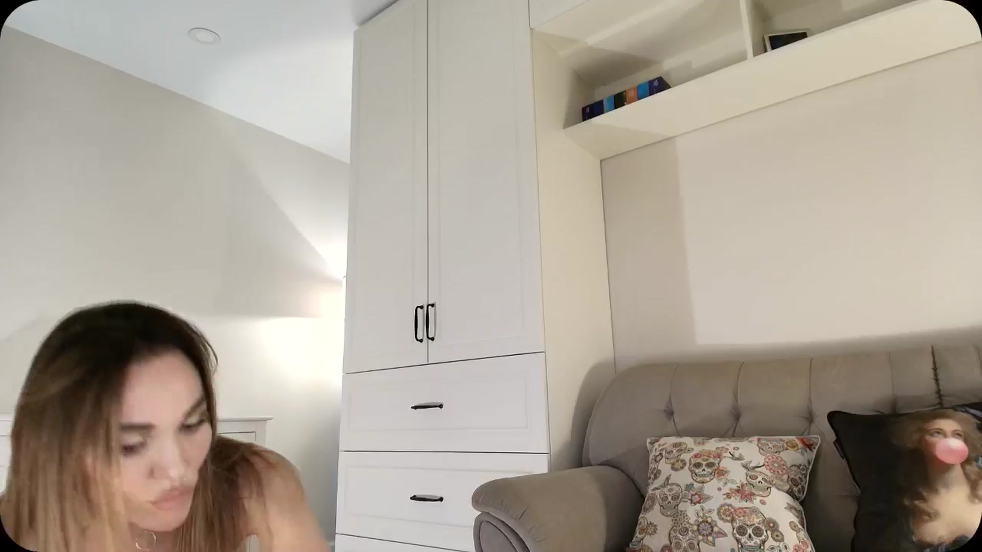 Gallery image thumbnail from Elysewine's myfreecams stream on, 03/08/2025, 06:45 image 7 of 20