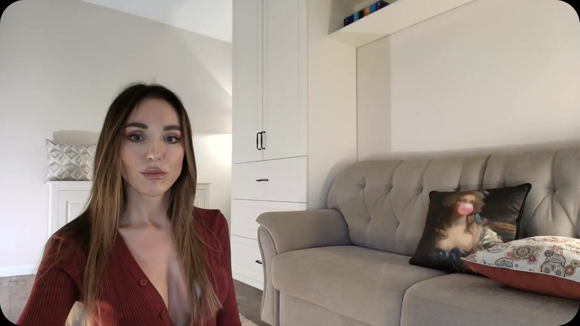 Gallery image thumbnail from Elysewine's myfreecams stream on, 03/16/2025, 05:25 image 3 of 20