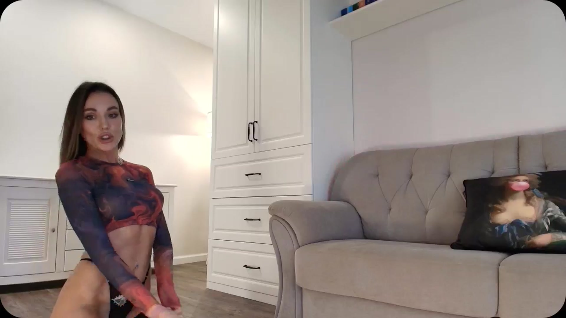 Gallery image thumbnail from Elysewine's myfreecams stream on, 04/06/2025, 05:33 image 6 of 20