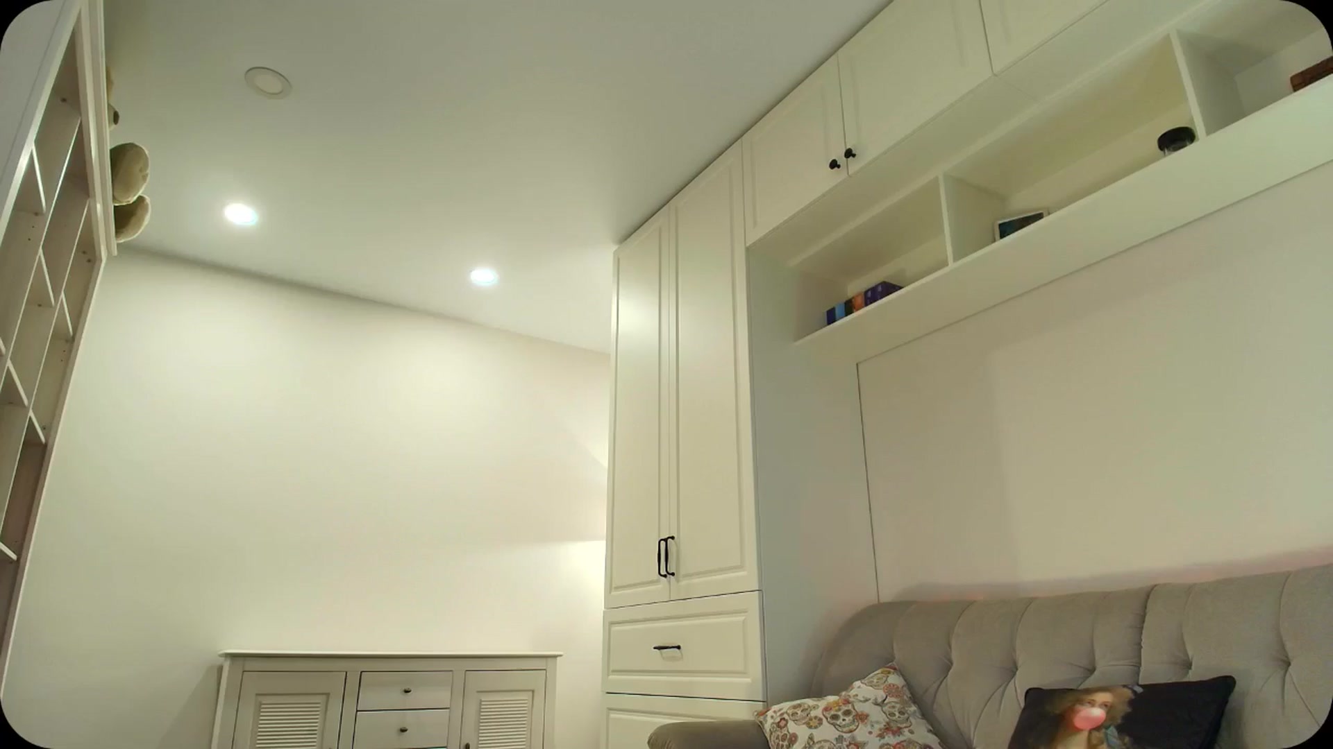 Gallery image thumbnail from Elysewine's myfreecams stream on, 04/06/2025, 06:22 image 15 of 20