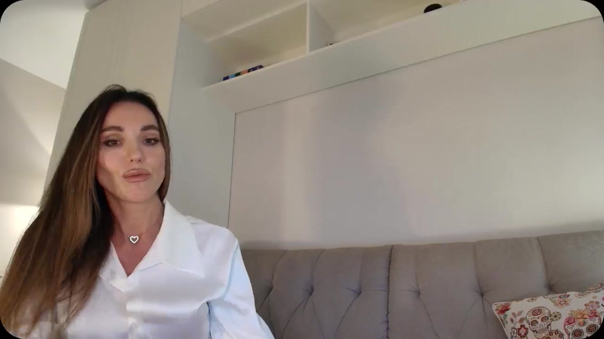 Gallery image thumbnail from Elysewine's myfreecams stream on, 04/06/2025, 07:40 image 18 of 20