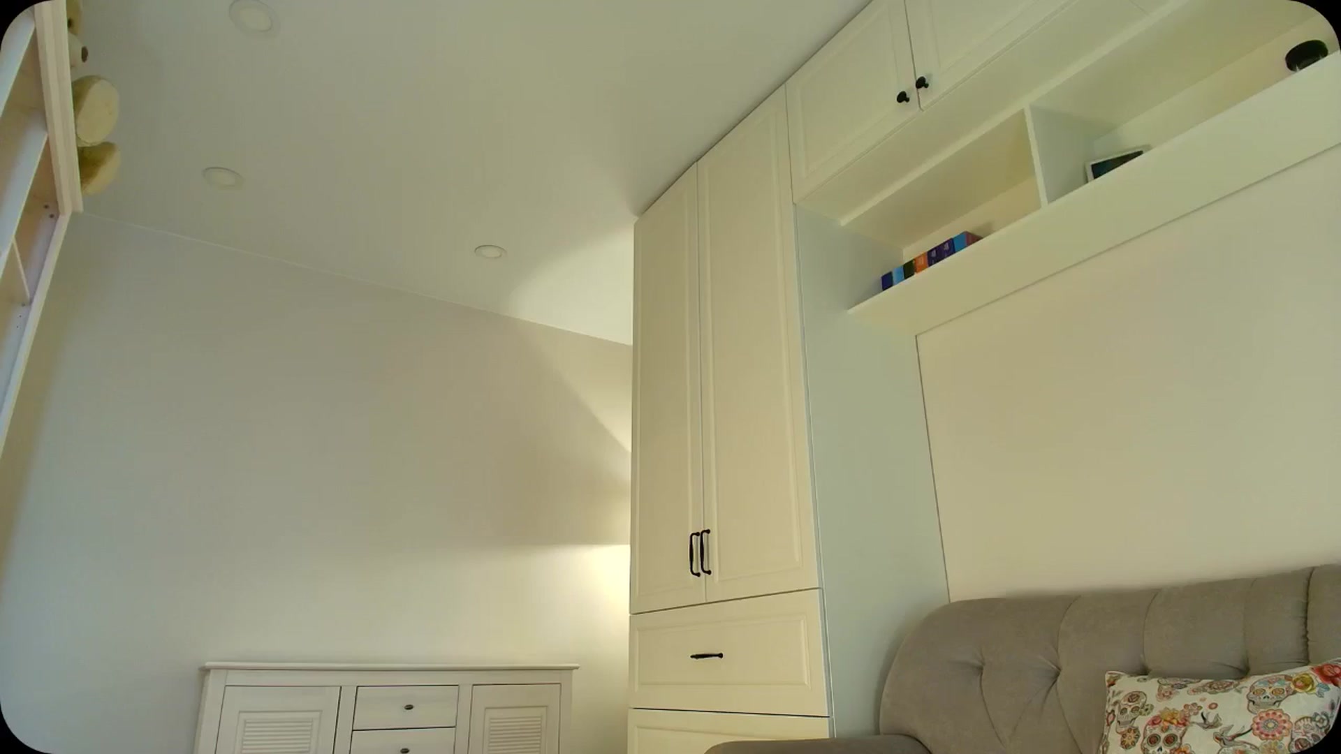 Gallery image thumbnail from Elysewine's myfreecams stream on, 05/02/2025, 04:54 image 15 of 20