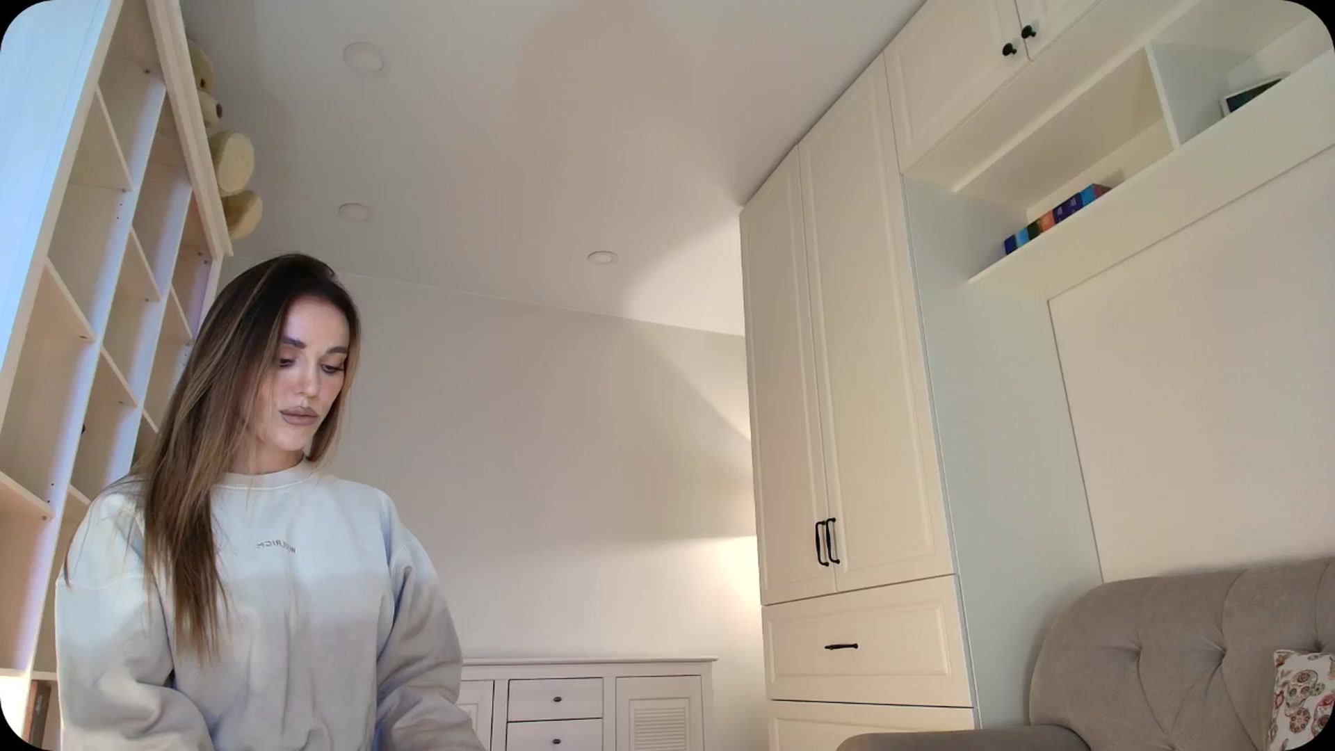 Gallery image thumbnail from Elysewine's myfreecams stream on, 05/02/2025, 04:54 image 9 of 20