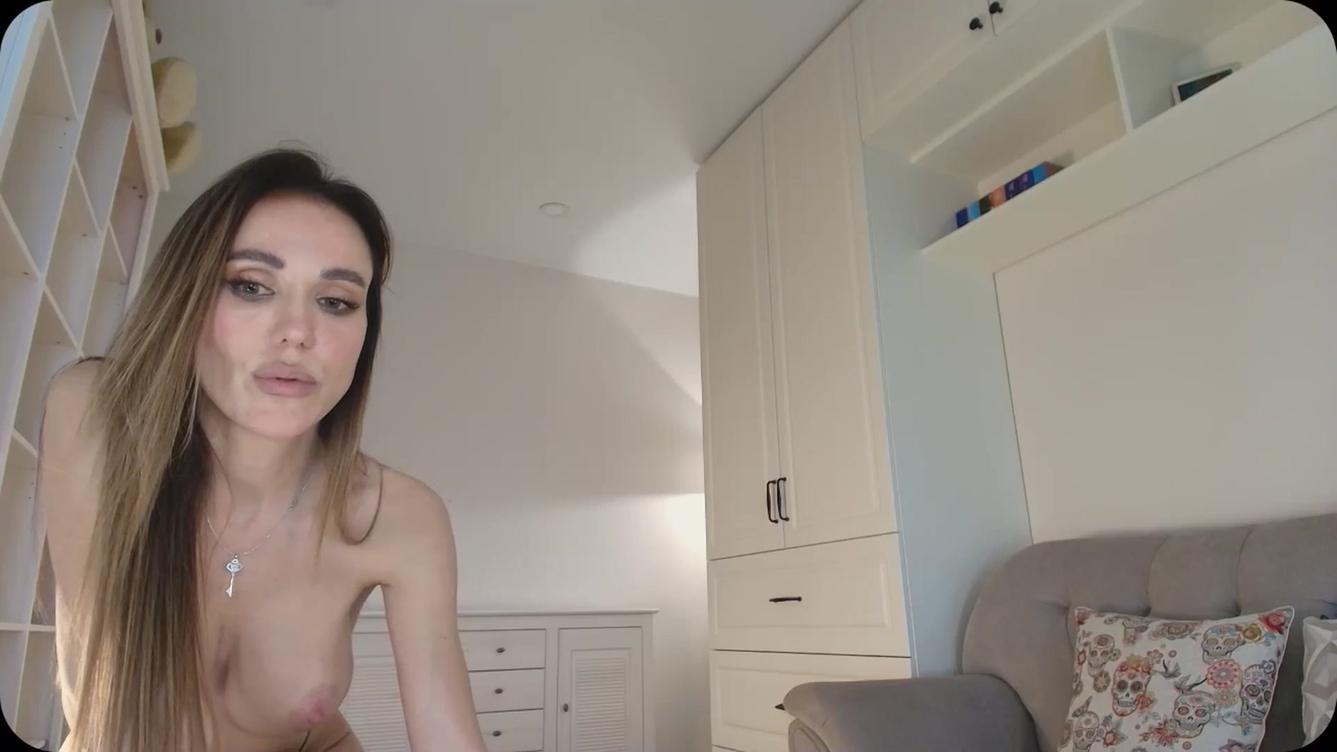 Gallery image thumbnail from Elysewine's myfreecams stream on, 05/02/2025, 09:56 image 6 of 20