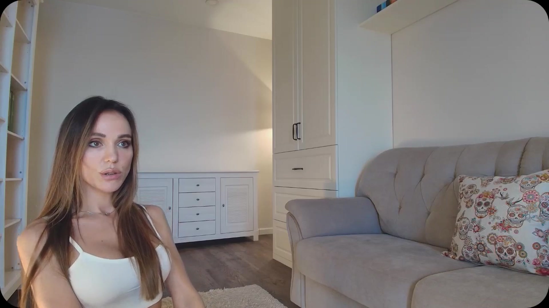 Gallery image thumbnail from Elysewine's myfreecams stream on, 05/09/2025, 07:22 image 3 of 20