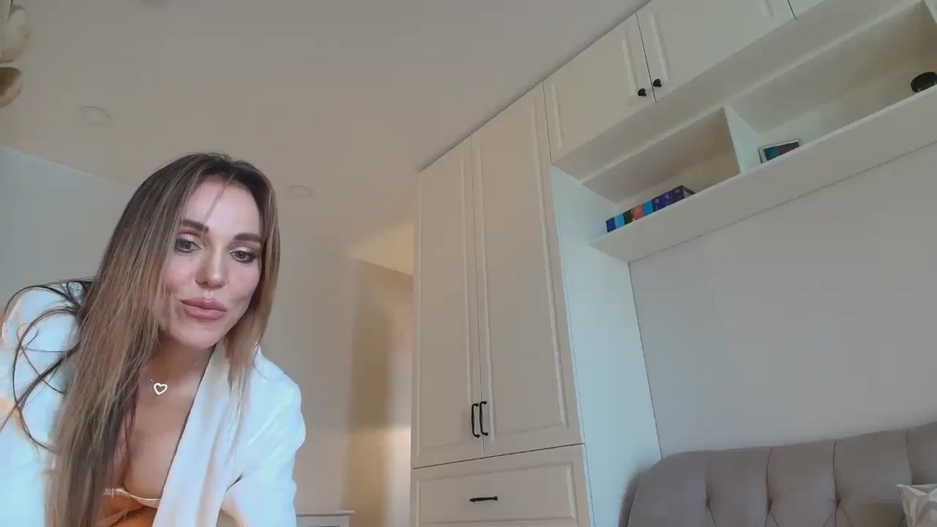 Gallery image thumbnail from Elysewine's myfreecams stream on, 05/25/2025, 06:04 image 8 of 20