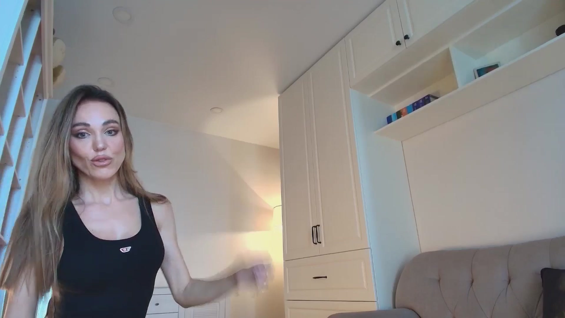 Gallery image thumbnail from Elysewine's myfreecams stream on, 06/30/2025, 04:17 image 8 of 20
