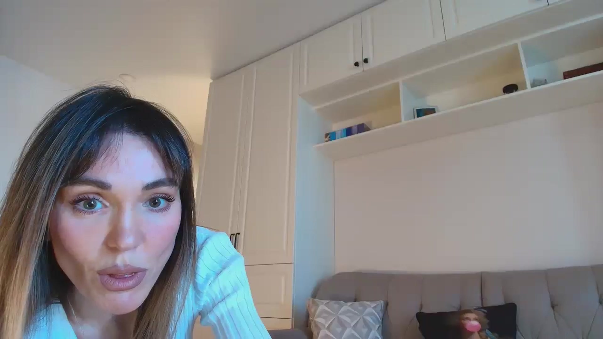 Gallery image thumbnail from Elysewine's myfreecams stream on, 11/15/2025, 04:34 image 6 of 20