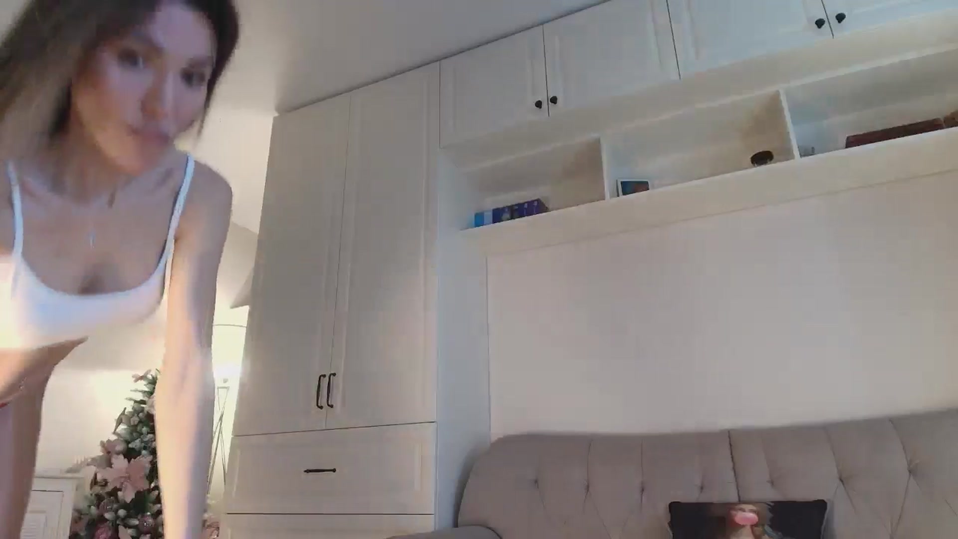 Gallery image thumbnail from Elysewine's myfreecams stream on, 12/06/2025, 05:35 image 16 of 20