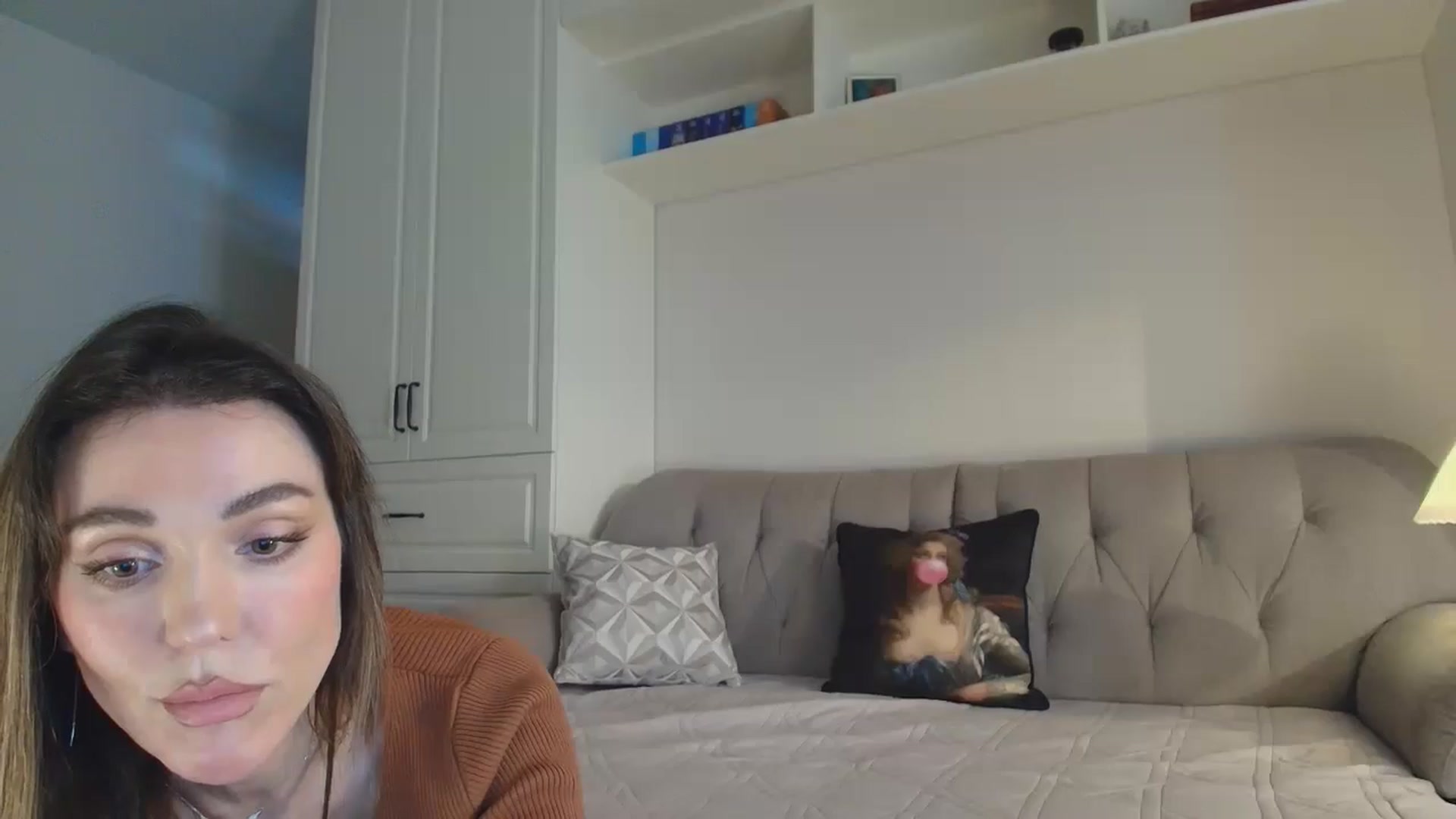Gallery image thumbnail from Elysewine's myfreecams stream on, 01/05/2026, 05:20 image 15 of 20