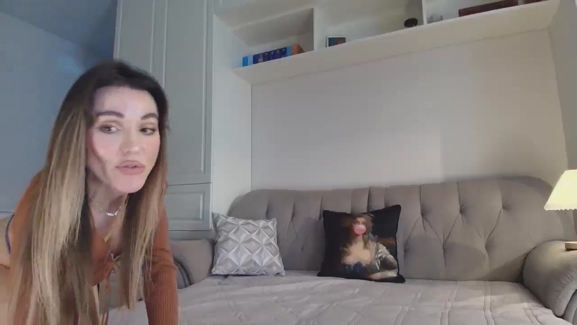 Gallery image thumbnail from Elysewine's myfreecams stream on, 01/05/2026, 05:20 image 11 of 20