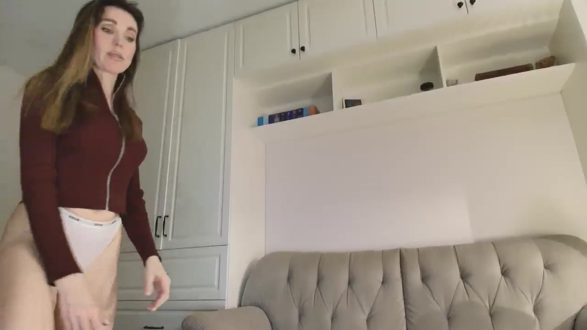 Gallery image thumbnail from Elysewine's myfreecams stream on, 01/18/2026, 13:48 image 15 of 20