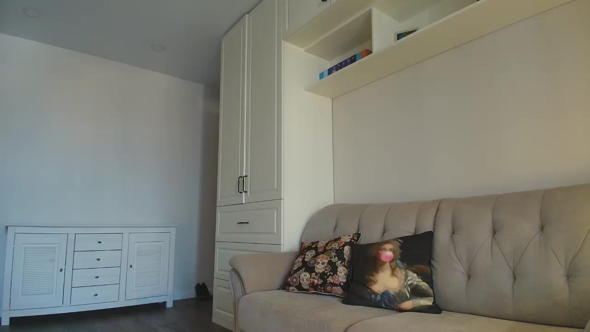Gallery image thumbnail from Elysewine's myfreecams stream on, 03/07/2026, 10:07 image 3 of 20