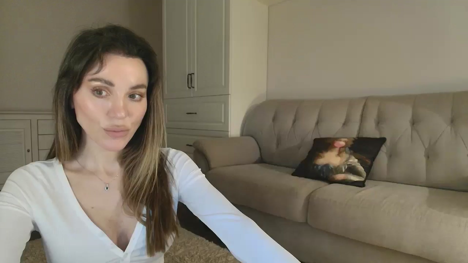 Gallery image thumbnail from Elysewine's myfreecams stream on, 03/07/2026, 10:07 image 19 of 20