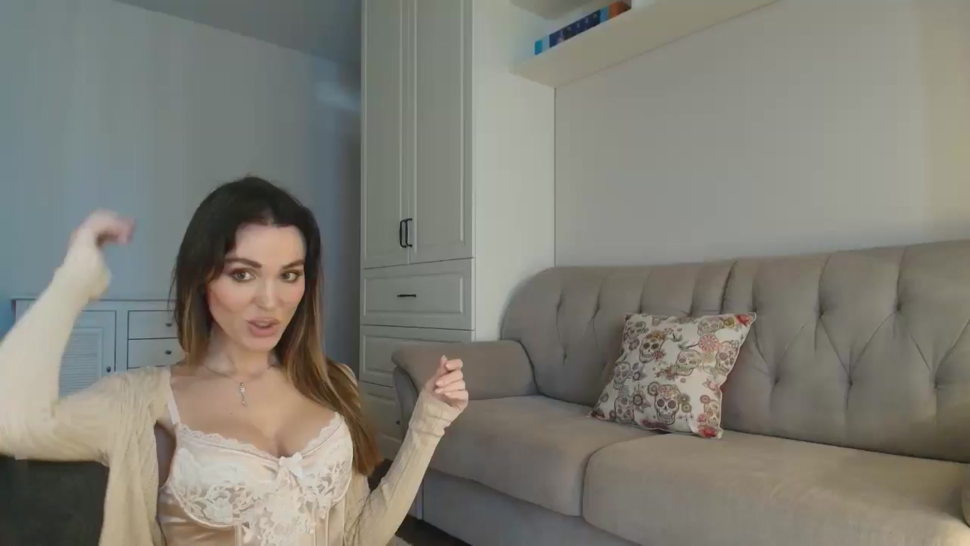 Gallery image thumbnail from Elysewine's myfreecams stream on, 03/08/2026, 08:00 image 1 of 20