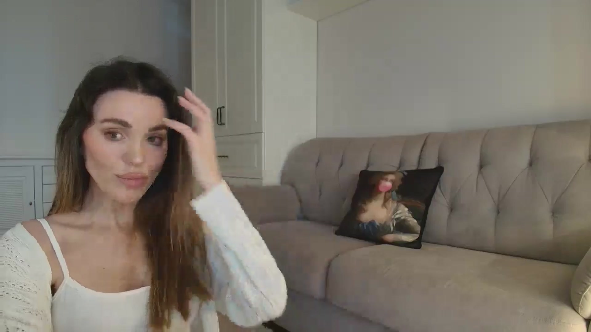Gallery image thumbnail from Elysewine's myfreecams stream on, 03/15/2026, 05:43 image 10 of 20