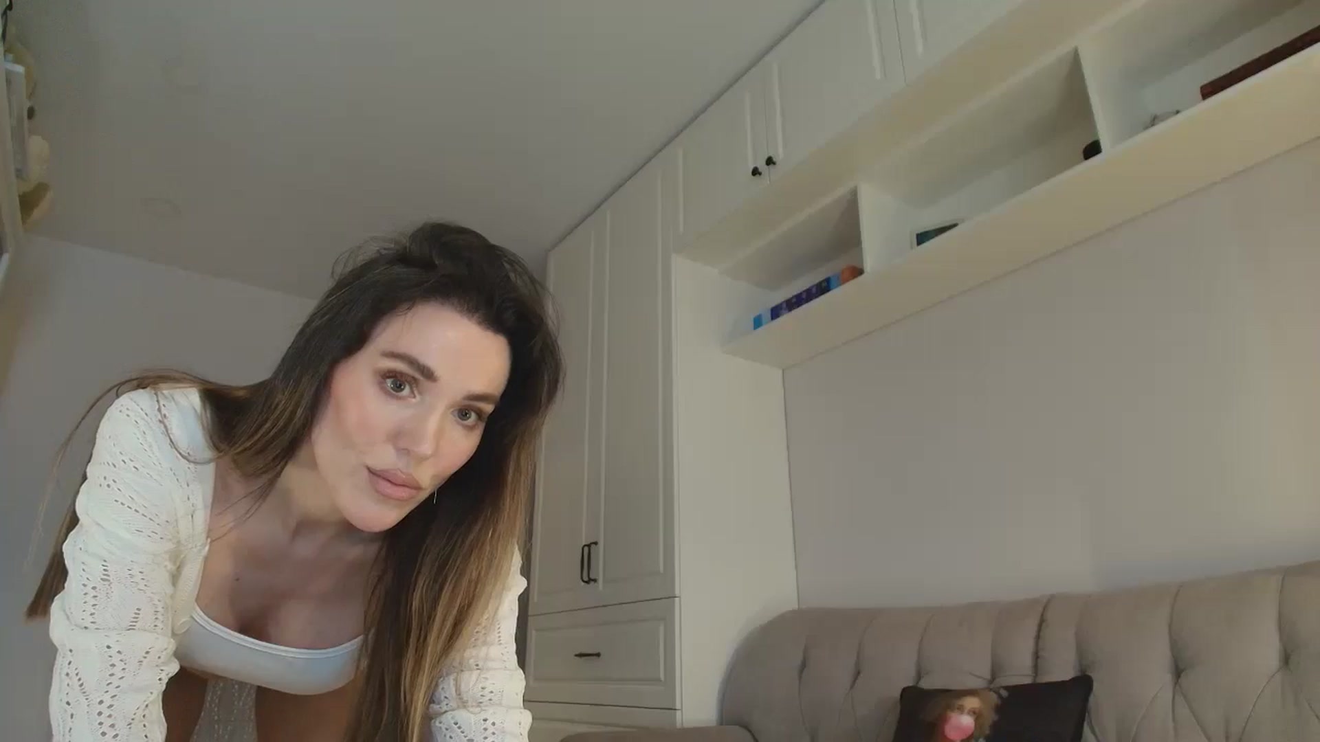 Gallery image thumbnail from Elysewine's myfreecams stream on, 03/15/2026, 07:27 image 19 of 20