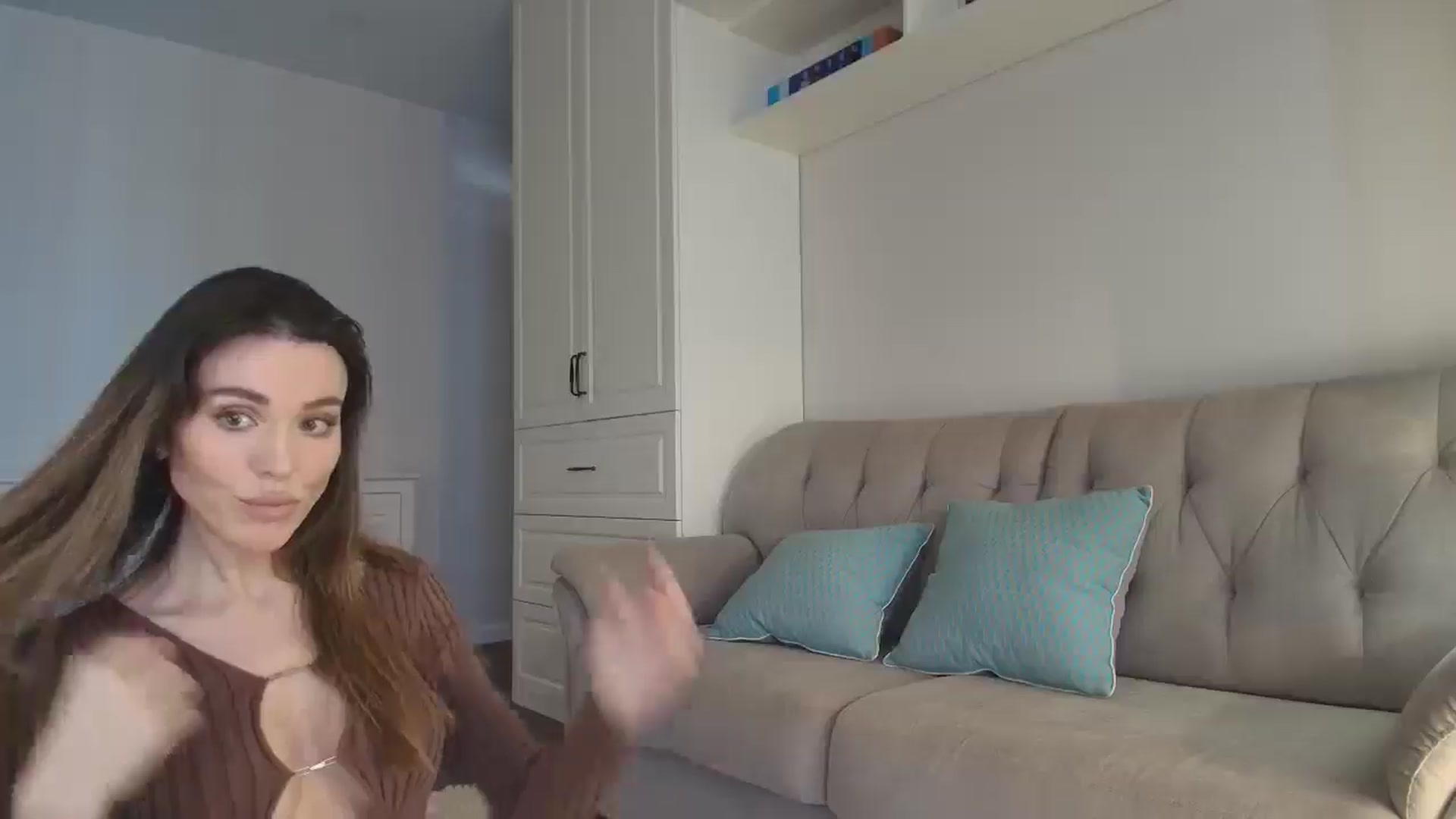 Gallery image thumbnail from Elysewine's myfreecams stream on, 03/22/2026, 07:32 image 6 of 20