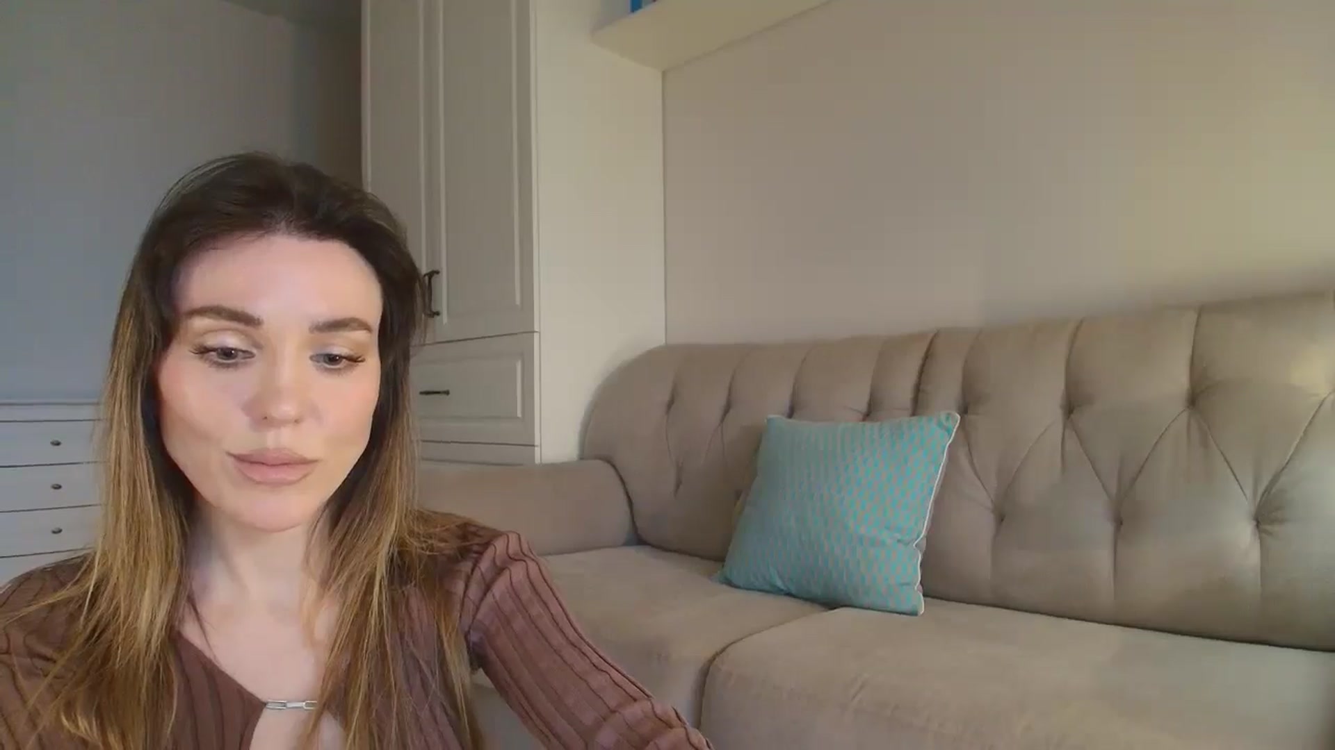Gallery image thumbnail from Elysewine's myfreecams stream on, 03/22/2026, 09:32 image 4 of 20