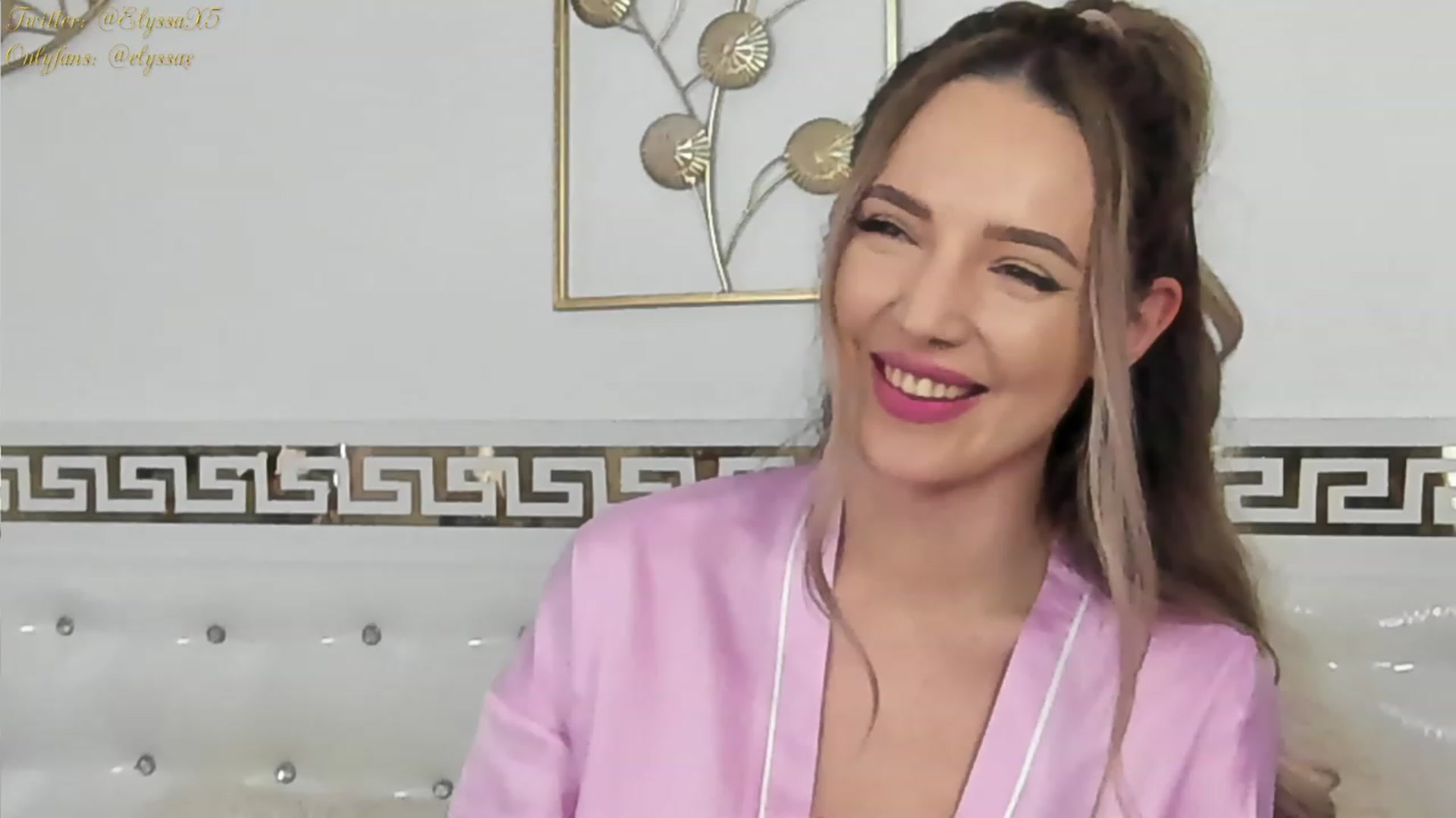 Gallery image thumbnail from Elyssa_'s myfreecams stream on, 11/25/2022, 11:45 image 18 of 20