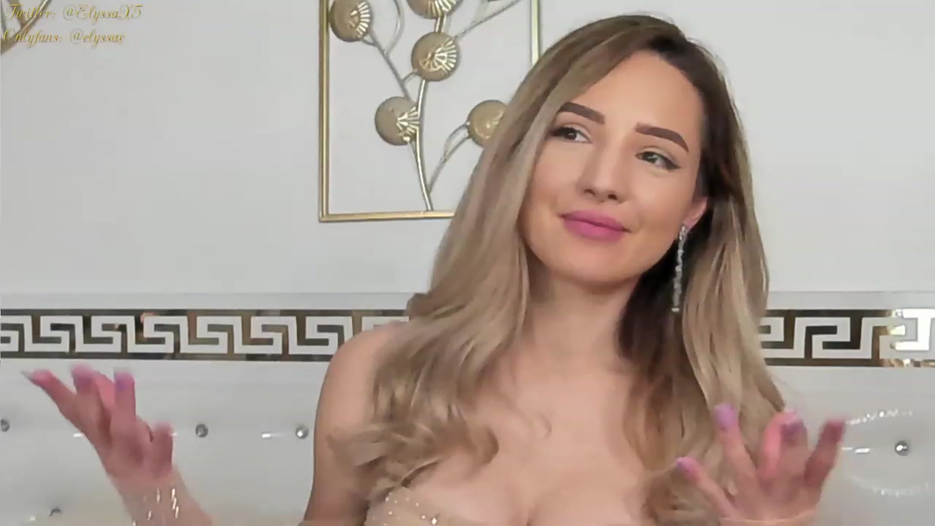Gallery image thumbnail from Elyssa_'s myfreecams stream on, 12/01/2022, 10:05 image 3 of 20