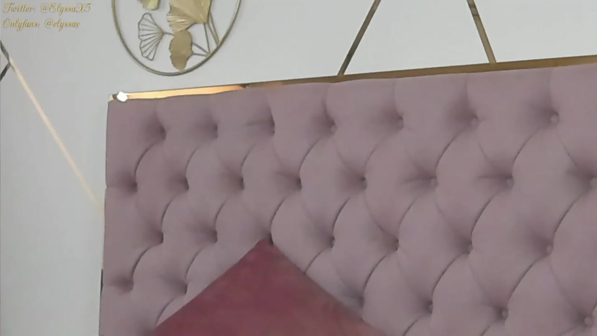 Gallery image thumbnail from Elyssa_'s myfreecams stream on, 01/19/2023, 10:43 image 20 of 20