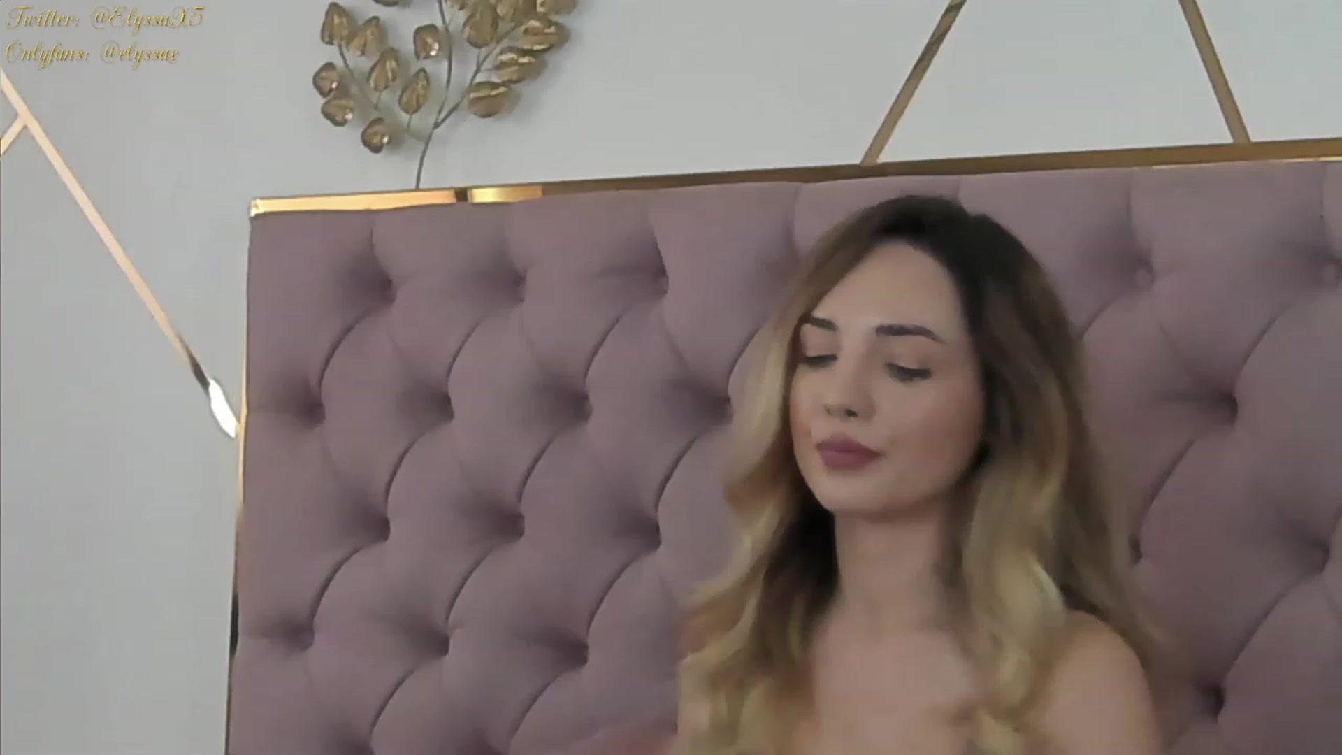 Gallery image thumbnail from Elyssa_'s myfreecams stream on, 03/14/2023, 13:01 image 18 of 20