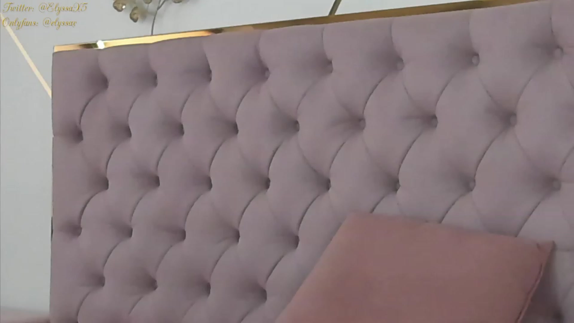 Gallery image thumbnail from Elyssa_'s myfreecams stream on, 07/04/2023, 06:23 image 13 of 20
