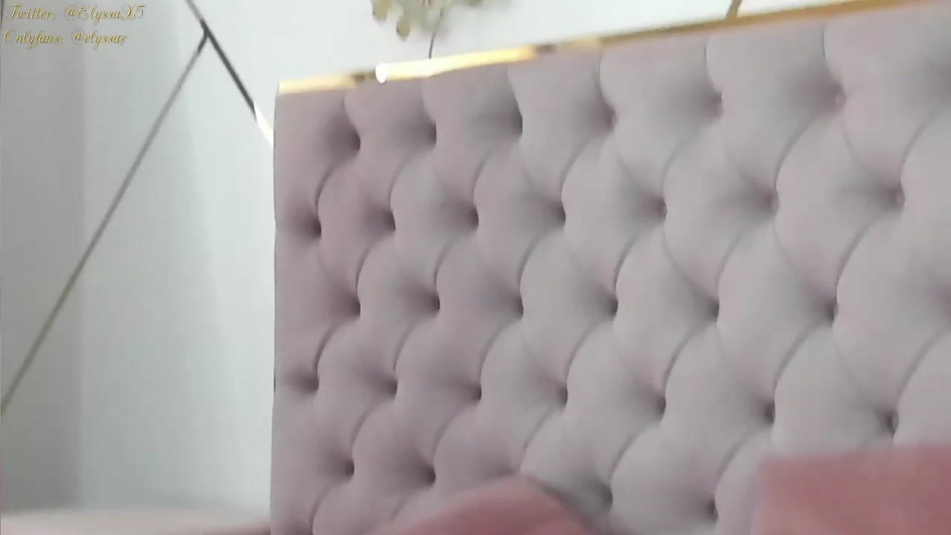 Gallery image thumbnail from Elyssa_'s myfreecams stream on, 08/09/2023, 08:19 image 18 of 20