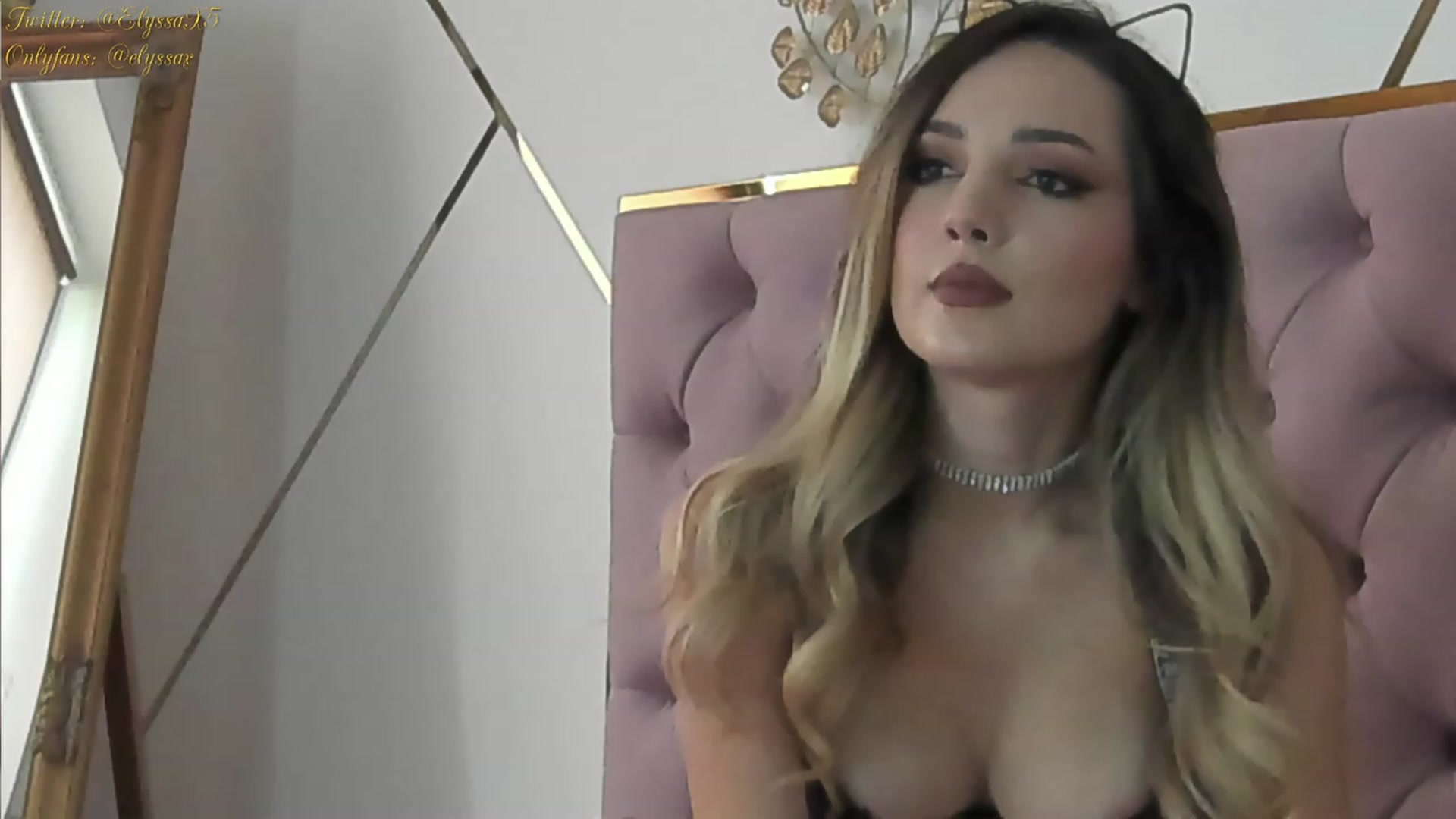 Gallery image thumbnail from Elyssa_'s myfreecams stream on, 08/18/2023, 13:01 image 15 of 20