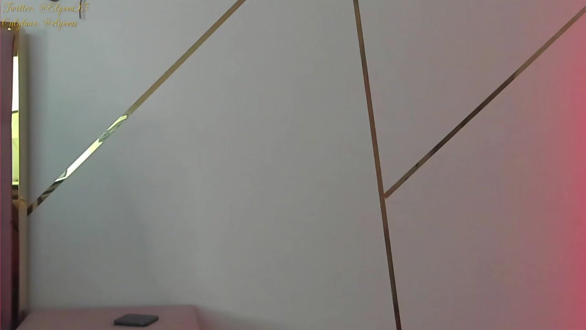 Gallery image thumbnail from Elyssa_'s myfreecams stream on, 11/27/2023, 16:43 image 9 of 20