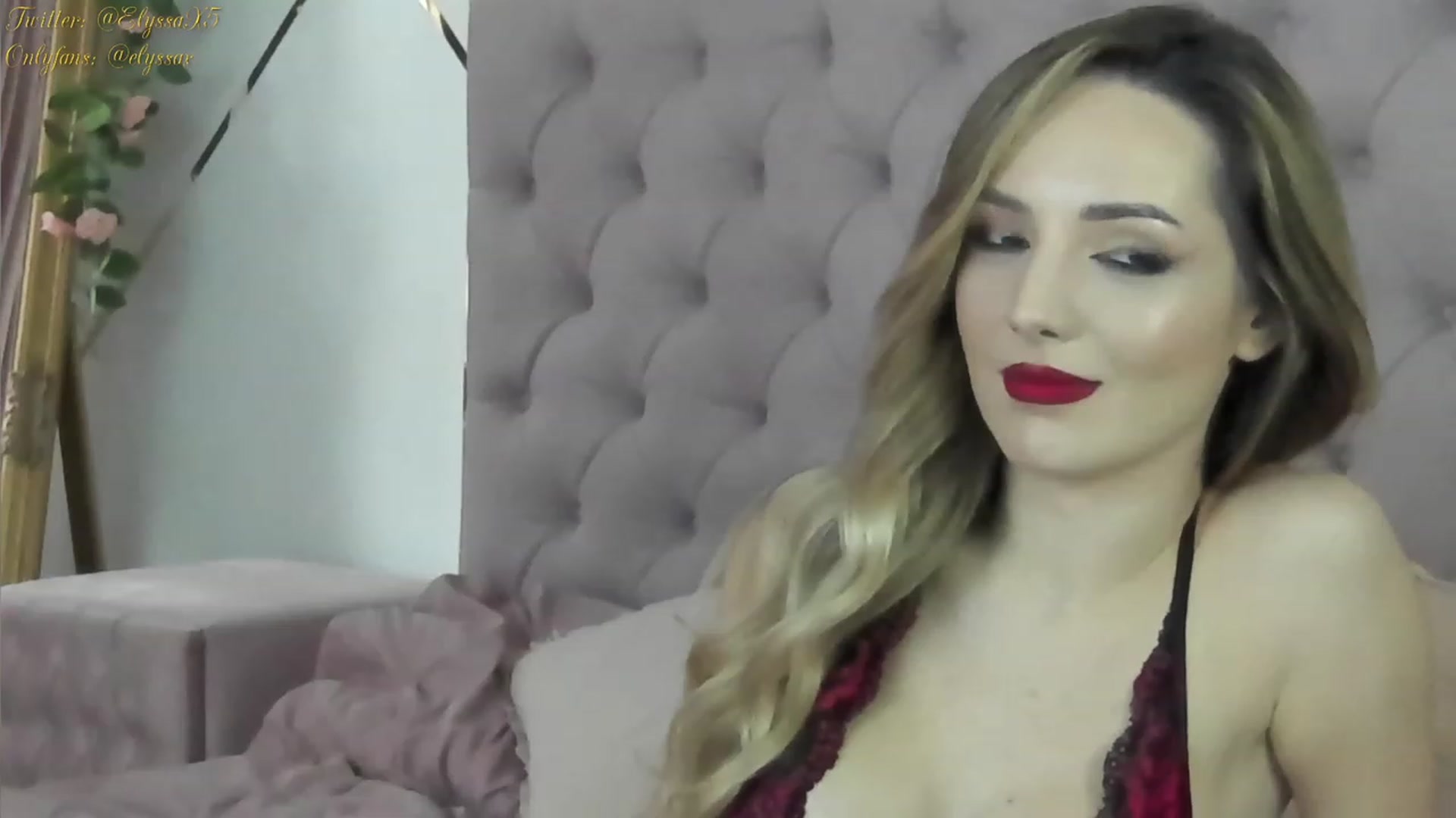 Gallery image thumbnail from Elyssa_'s myfreecams stream on, 11/28/2023, 13:39 image 17 of 20