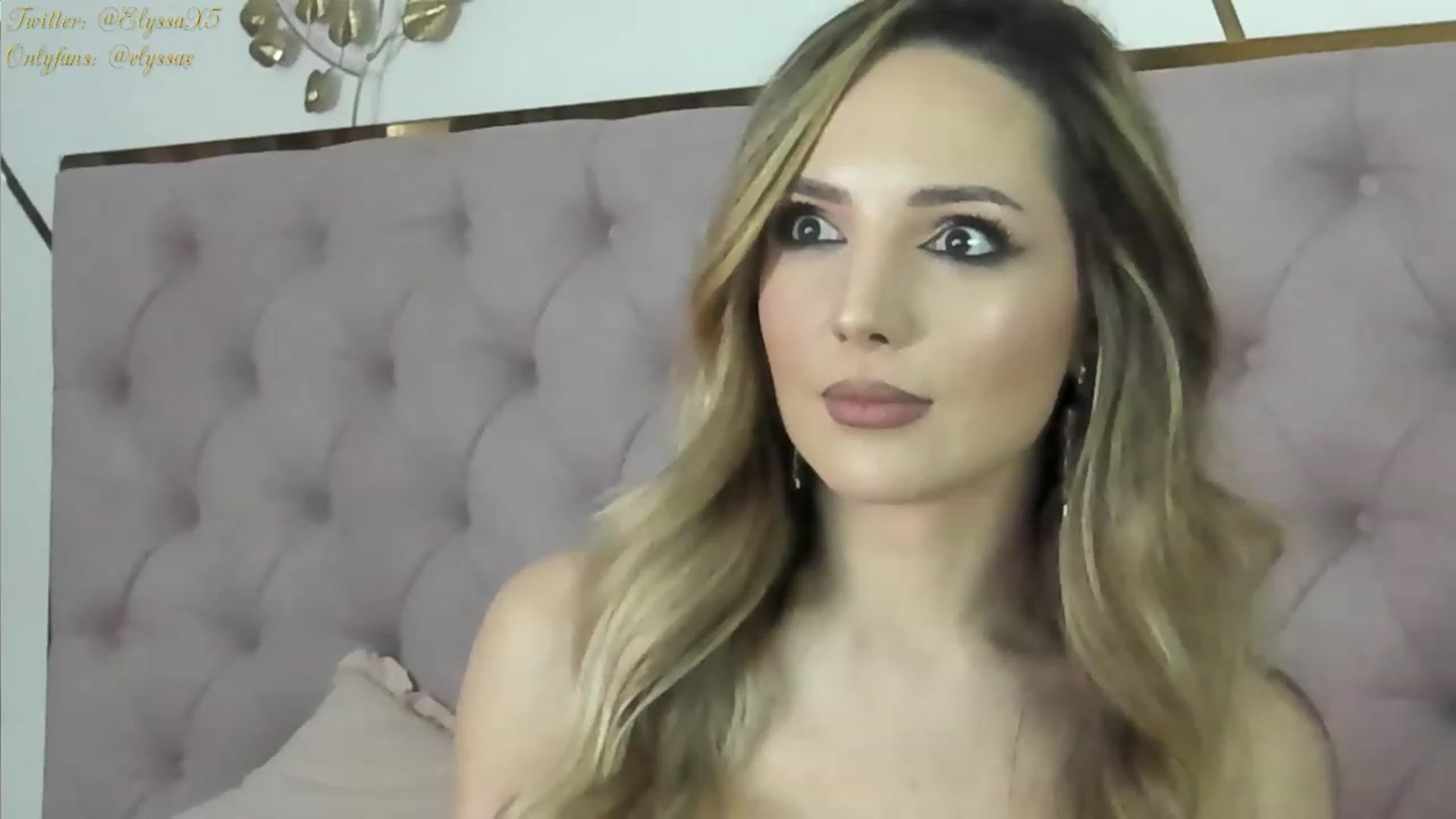 Gallery image thumbnail from Elyssa_'s myfreecams stream on, 12/05/2023, 14:41 image 18 of 20