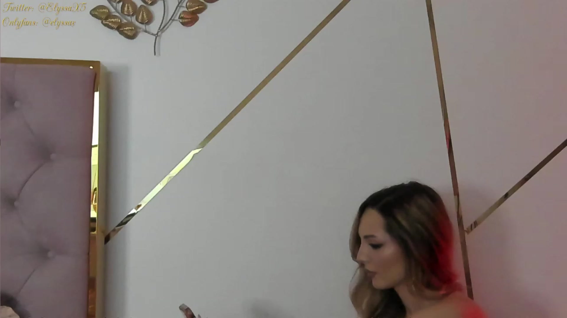 Gallery image thumbnail from Elyssa_'s myfreecams stream on, 12/05/2023, 15:13 image 9 of 20