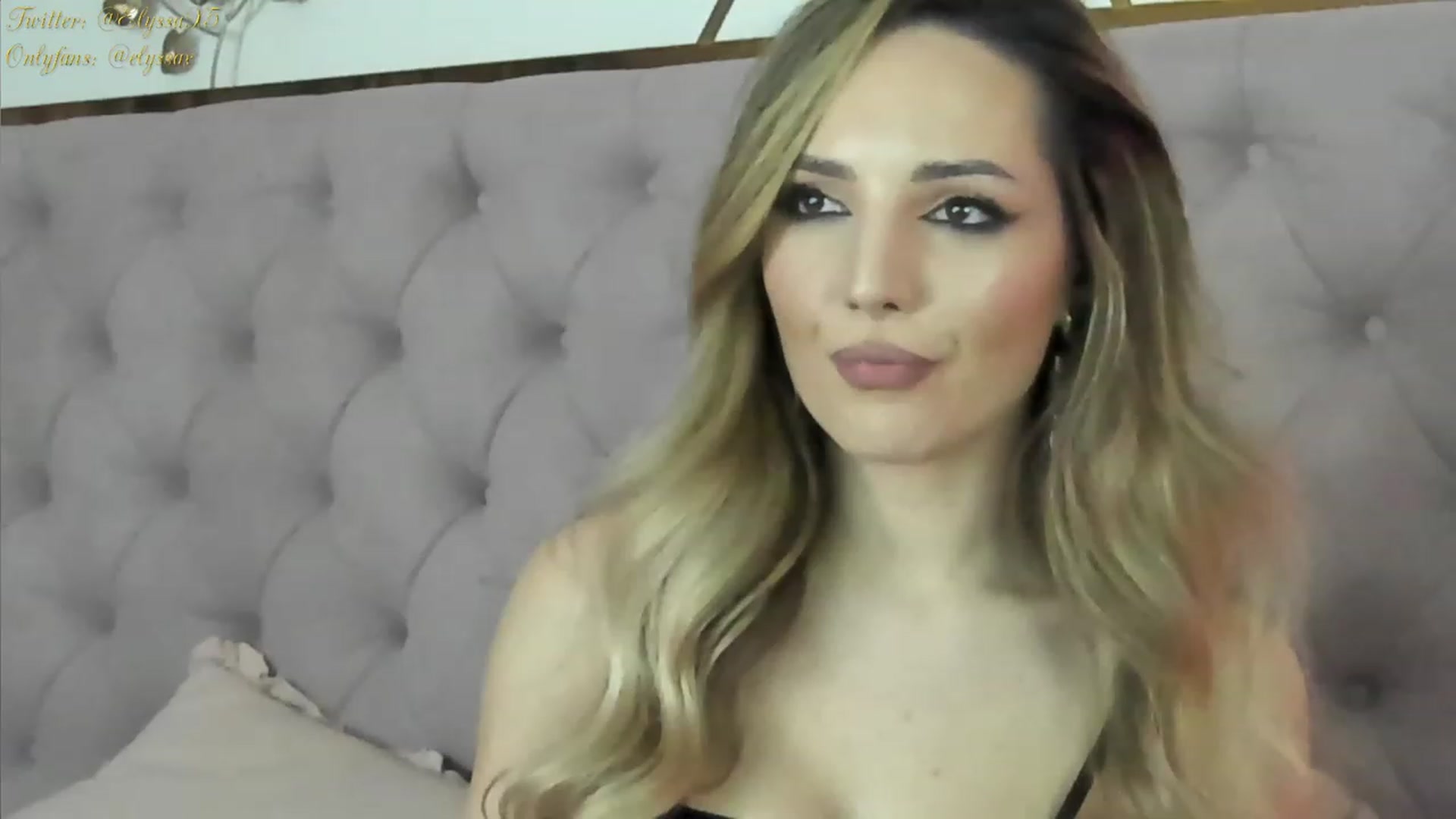 Gallery image thumbnail from Elyssa_'s myfreecams stream on, 12/05/2023, 15:13 image 14 of 20