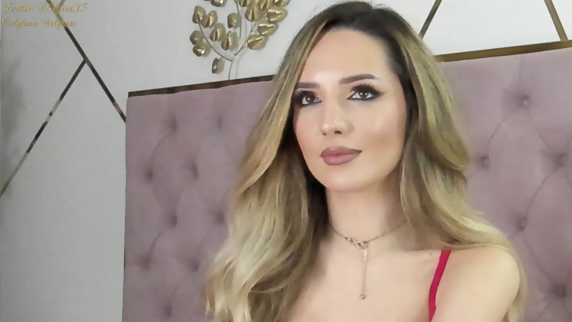 Gallery image thumbnail from Elyssa_'s myfreecams stream on, 12/11/2023, 18:58 image 4 of 20