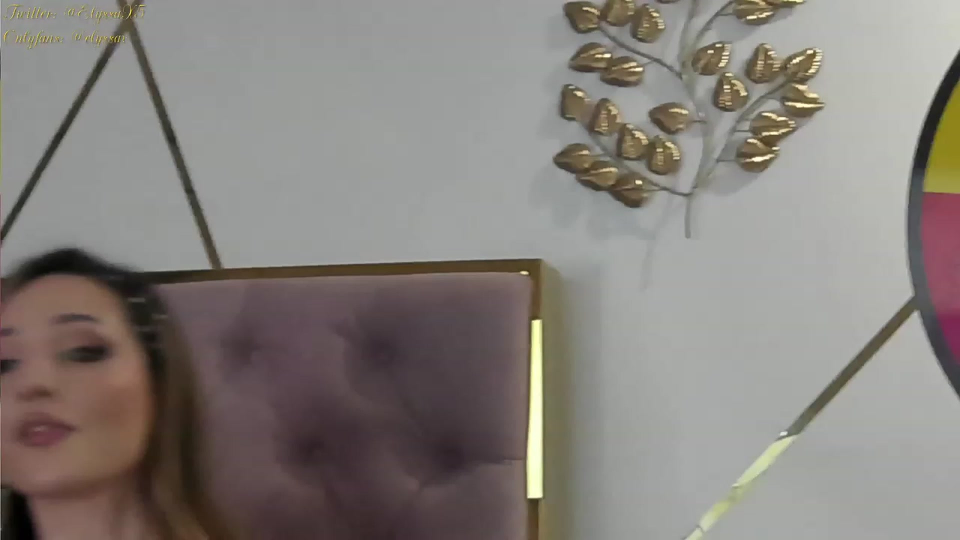 Gallery image thumbnail from Elyssa_'s myfreecams stream on, 02/15/2024, 18:43 image 3 of 20