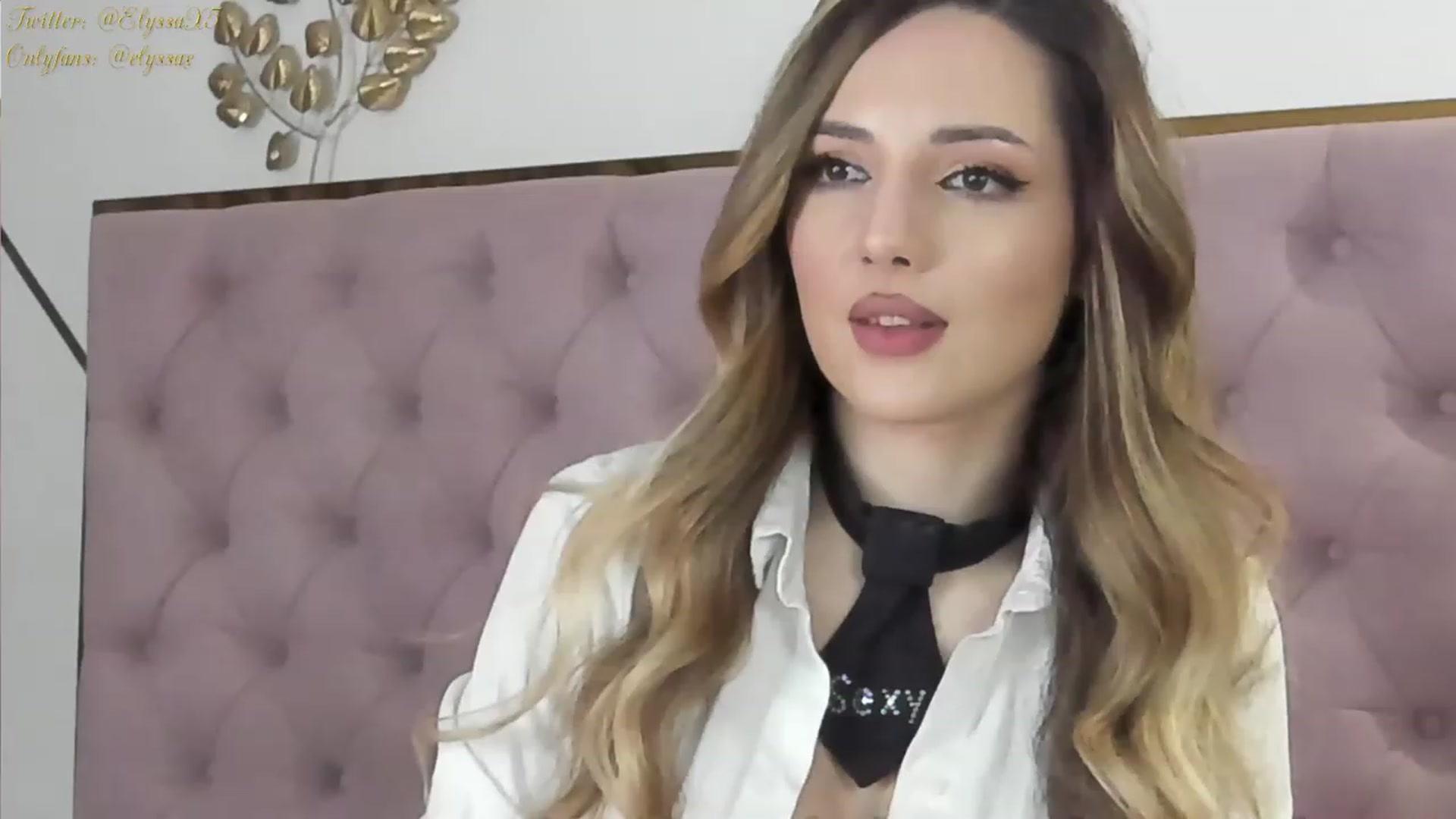 Gallery image thumbnail from Elyssa_'s myfreecams stream on, 03/05/2024, 19:03 image 11 of 20