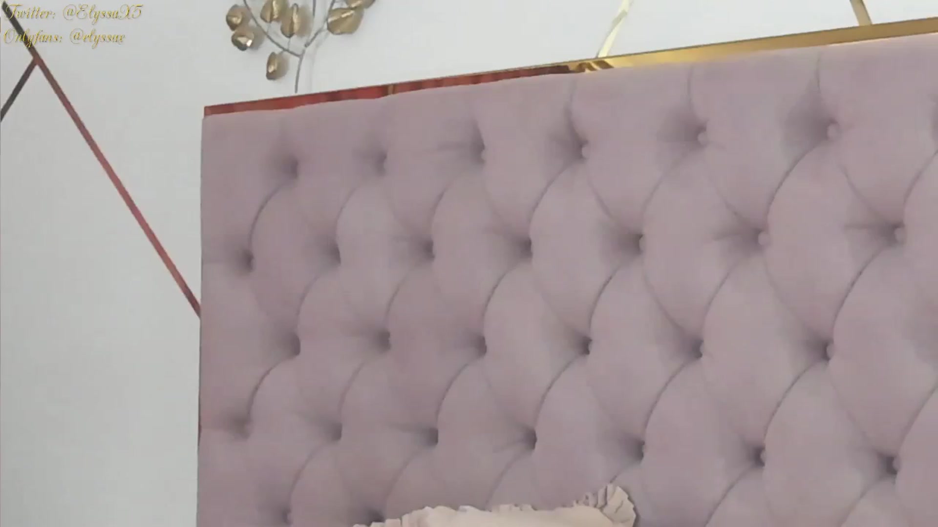 Gallery image thumbnail from Elyssa_'s myfreecams stream on, 07/08/2024, 12:25 image 20 of 20
