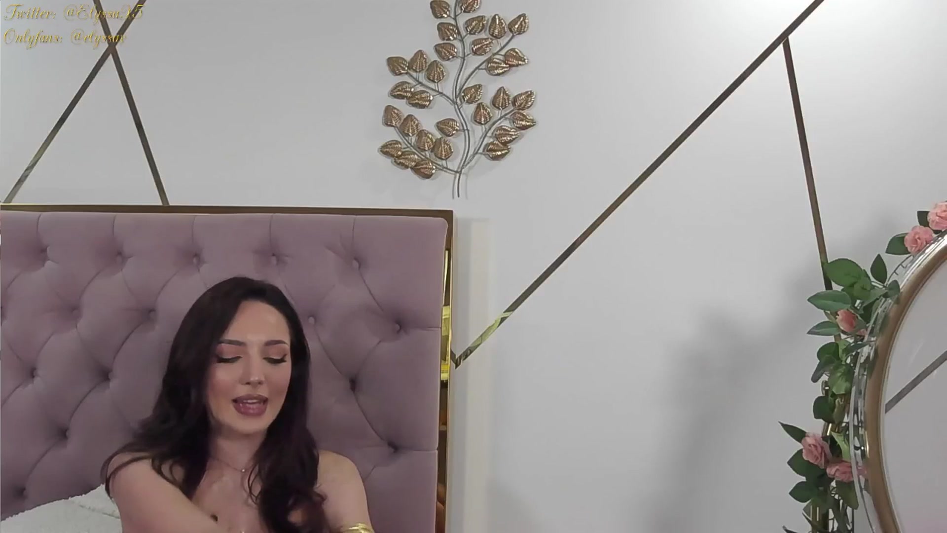 Gallery image thumbnail from Elyssa_'s myfreecams stream on, 10/15/2024, 11:16 image 14 of 20
