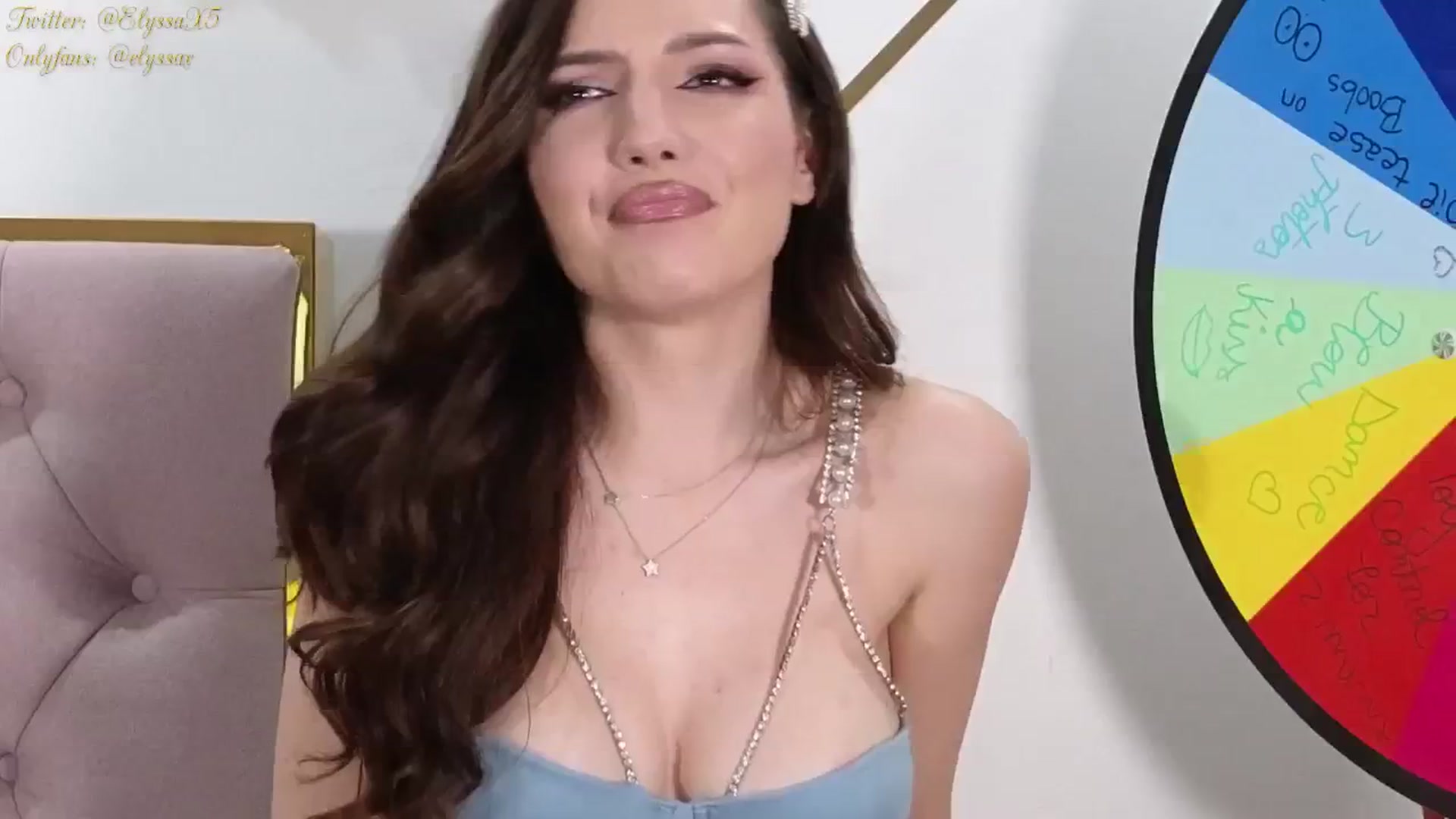 Gallery image thumbnail from Elyssa_'s myfreecams stream on, 01/08/2025, 17:25 image 16 of 20