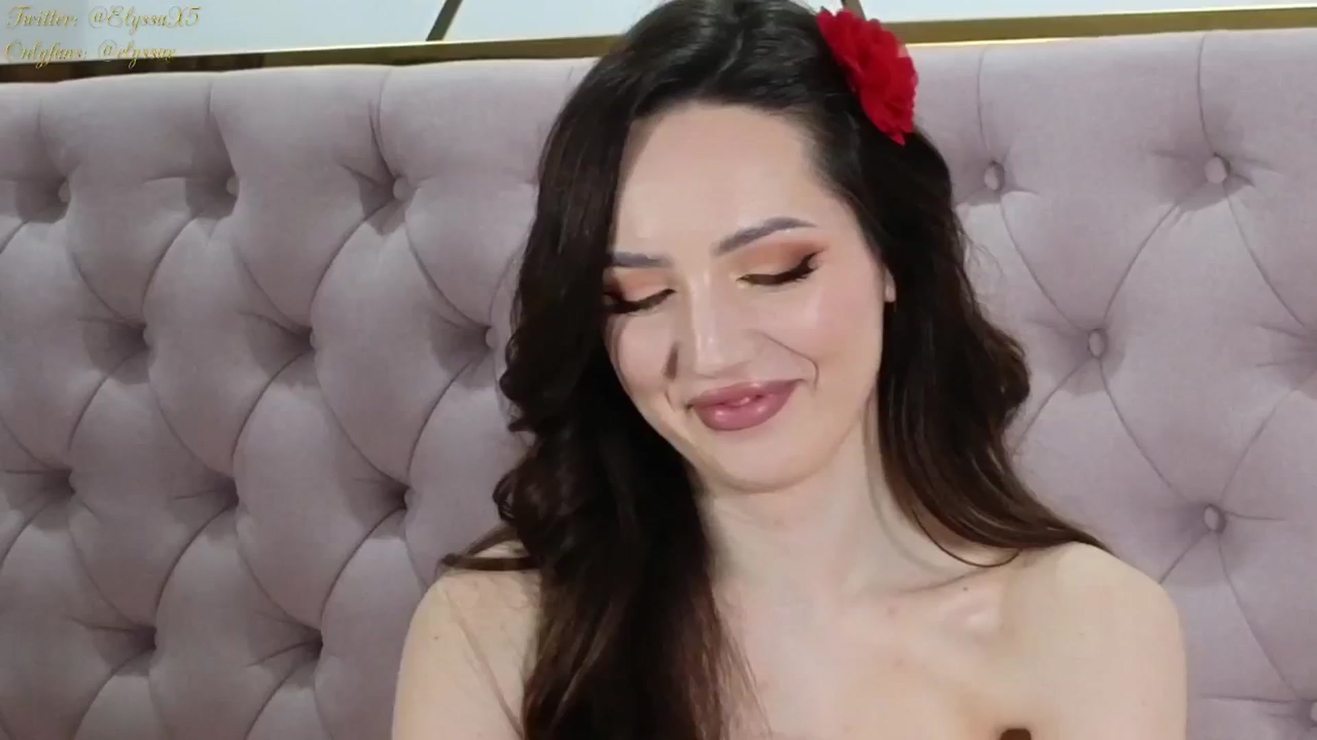 Gallery image thumbnail from Elyssa_'s myfreecams stream on, 01/27/2025, 17:31 image 1 of 20