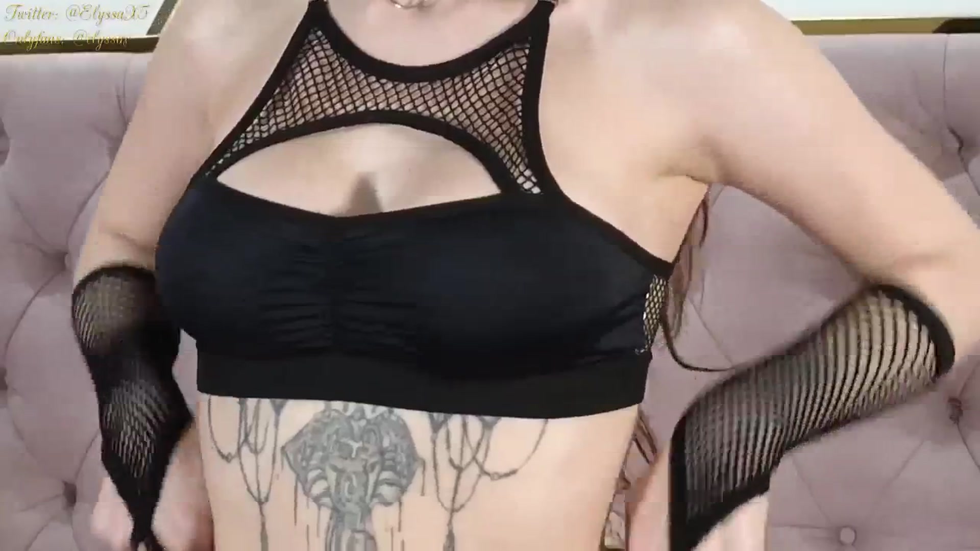 Gallery image thumbnail from Elyssa_'s myfreecams stream on, 02/28/2025, 18:24 image 2 of 20