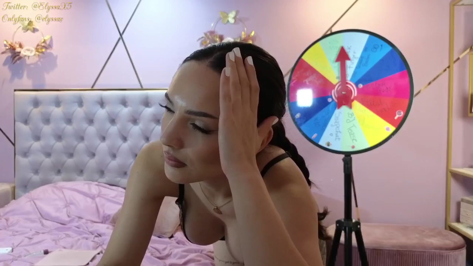 Gallery image thumbnail from Elyssa_'s myfreecams stream on, 09/13/2025, 20:44 image 15 of 20