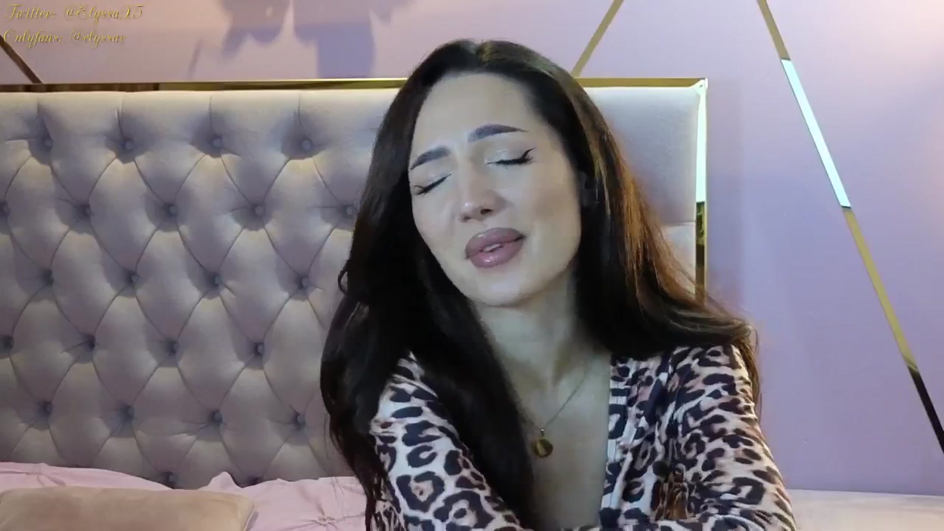 Gallery image thumbnail from Elyssa_'s myfreecams stream on, 11/13/2025, 22:21 image 9 of 20